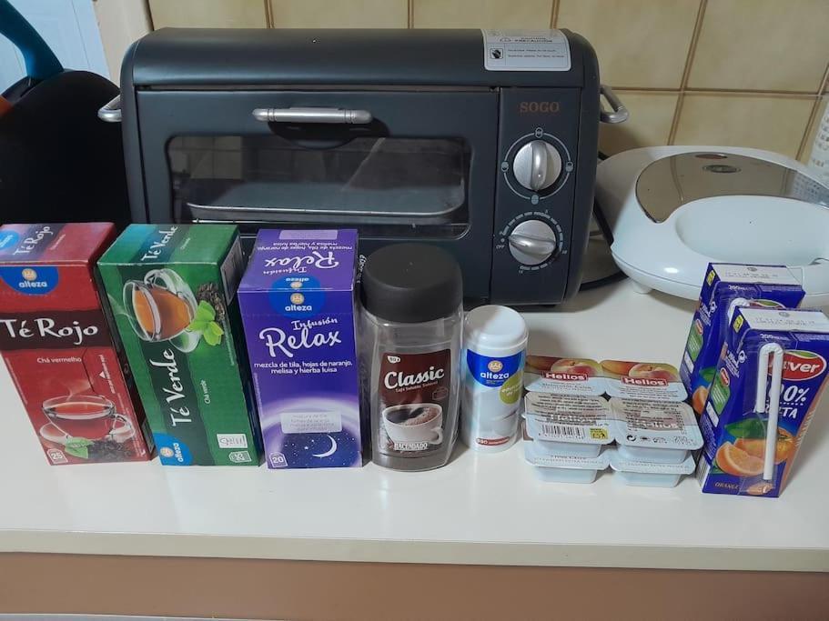 Disfruta De Un Barrio Tranquilo Apartment Alcala de Guadaira Bagian luar foto