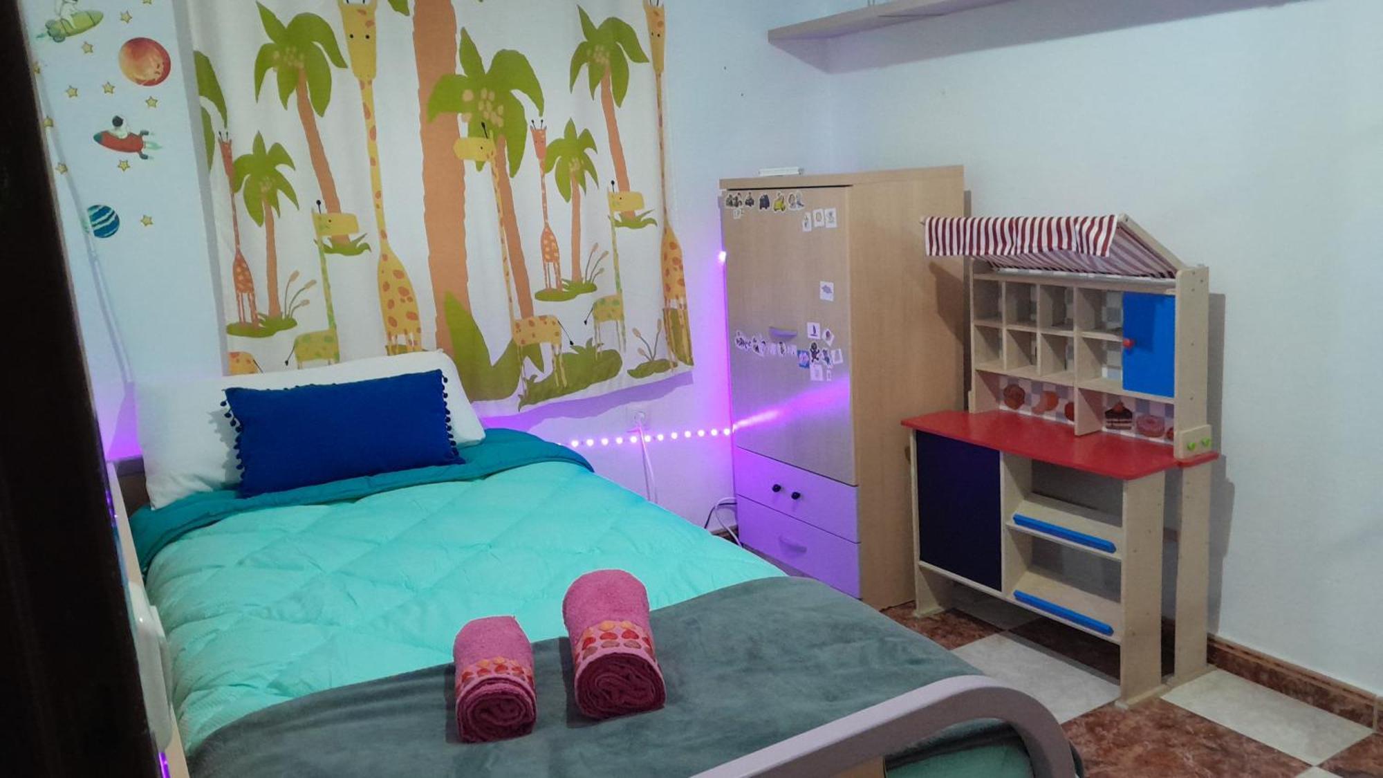 Disfruta De Un Barrio Tranquilo Apartment Alcala de Guadaira Bagian luar foto