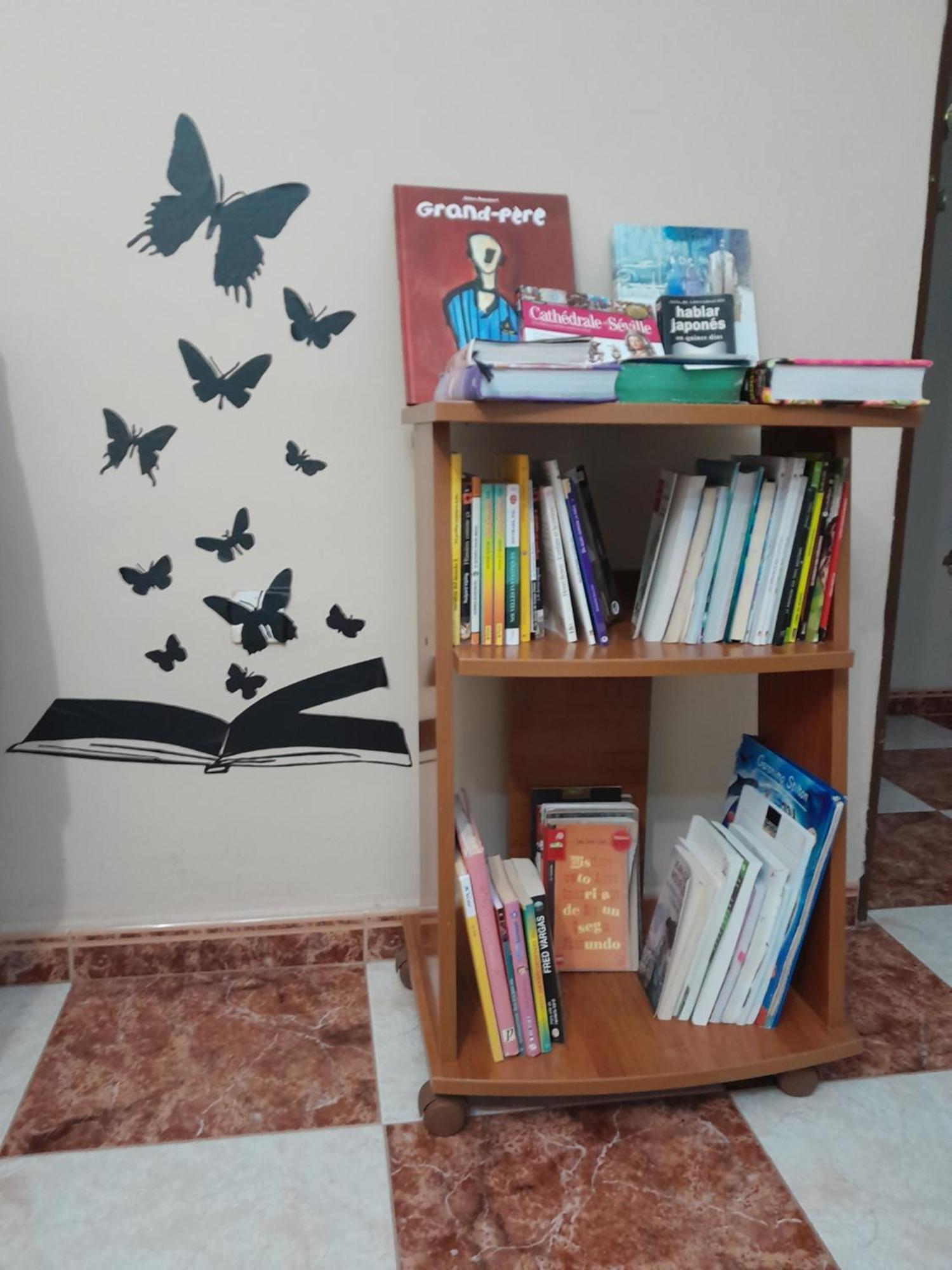 Disfruta De Un Barrio Tranquilo Apartment Alcala de Guadaira Bagian luar foto